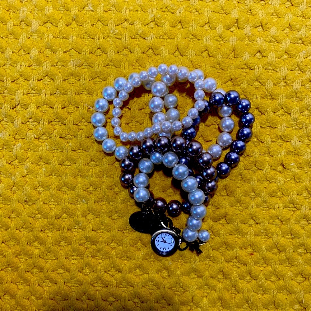 Pearl Bracelet Variety